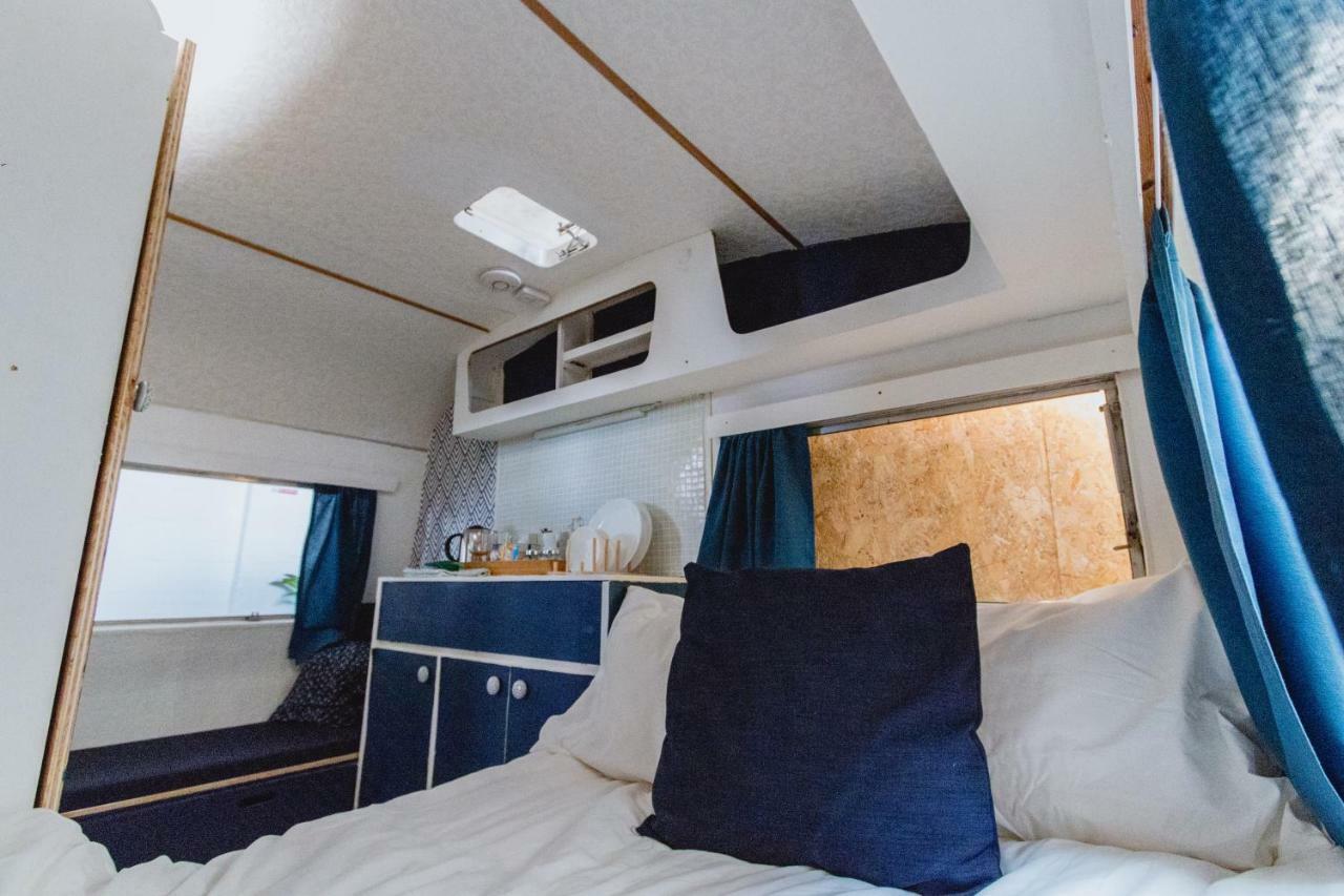 Towed Town Camping Bristol Bagian luar foto